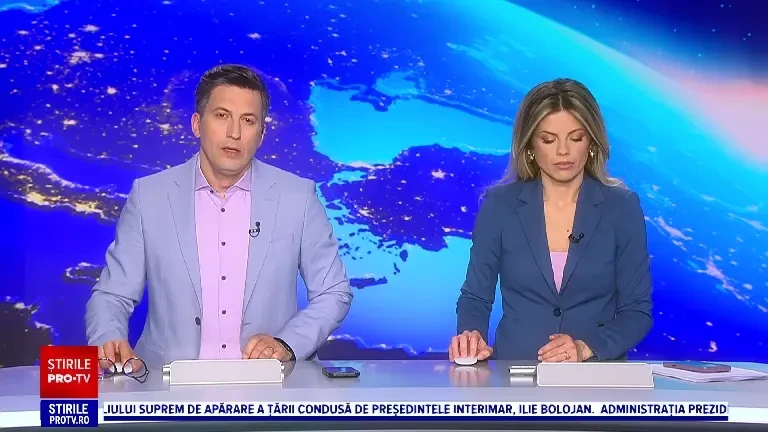 Patru răniți după un accident cu trei mașini, la intrarea într-o benzinărie din Iași