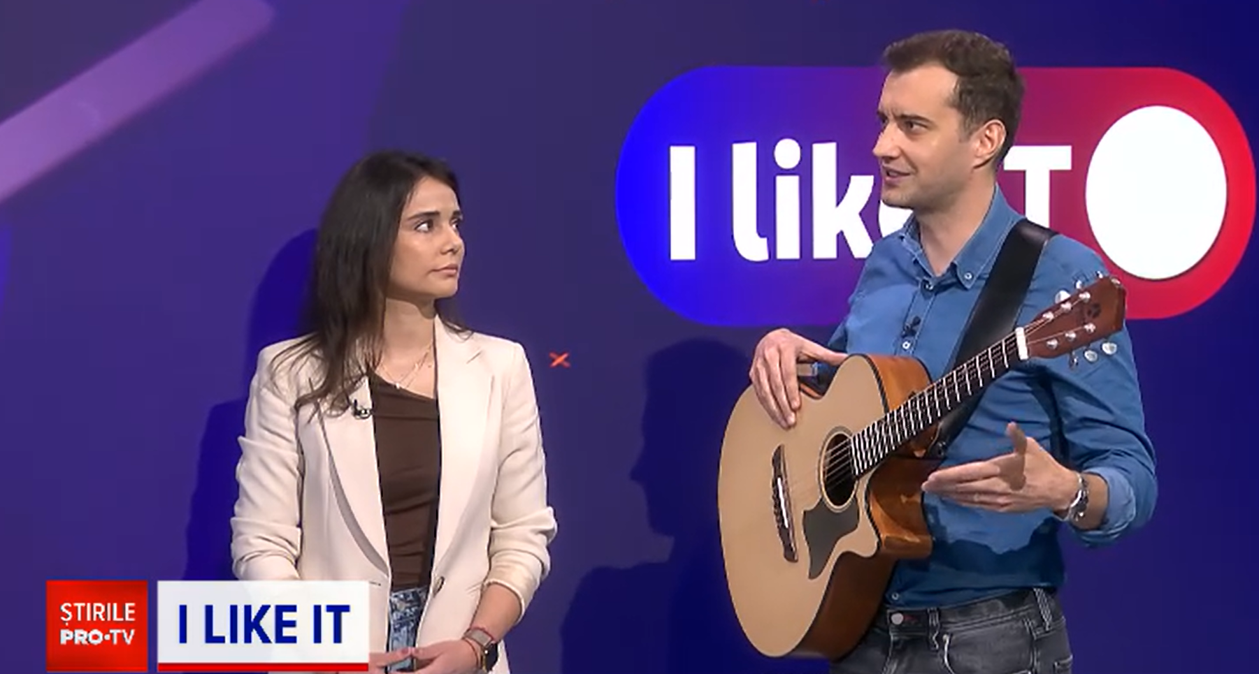 iLikeIT. Prima chitară inteligentă din România. ”Cu puțin exercițiu, oricine poate să cânte acum la chitară”