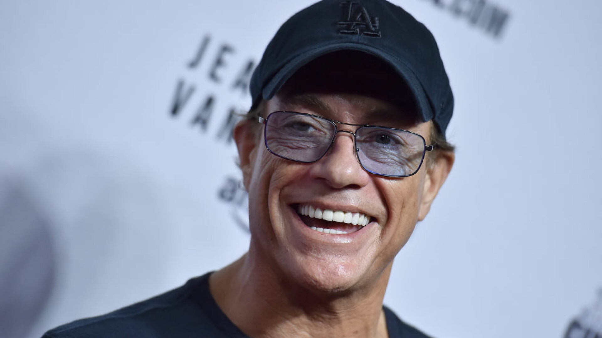 Actorul Jean-Claude Van Damme ar fi fost reclamat într-un dosar DIICOT de trafic de persoane