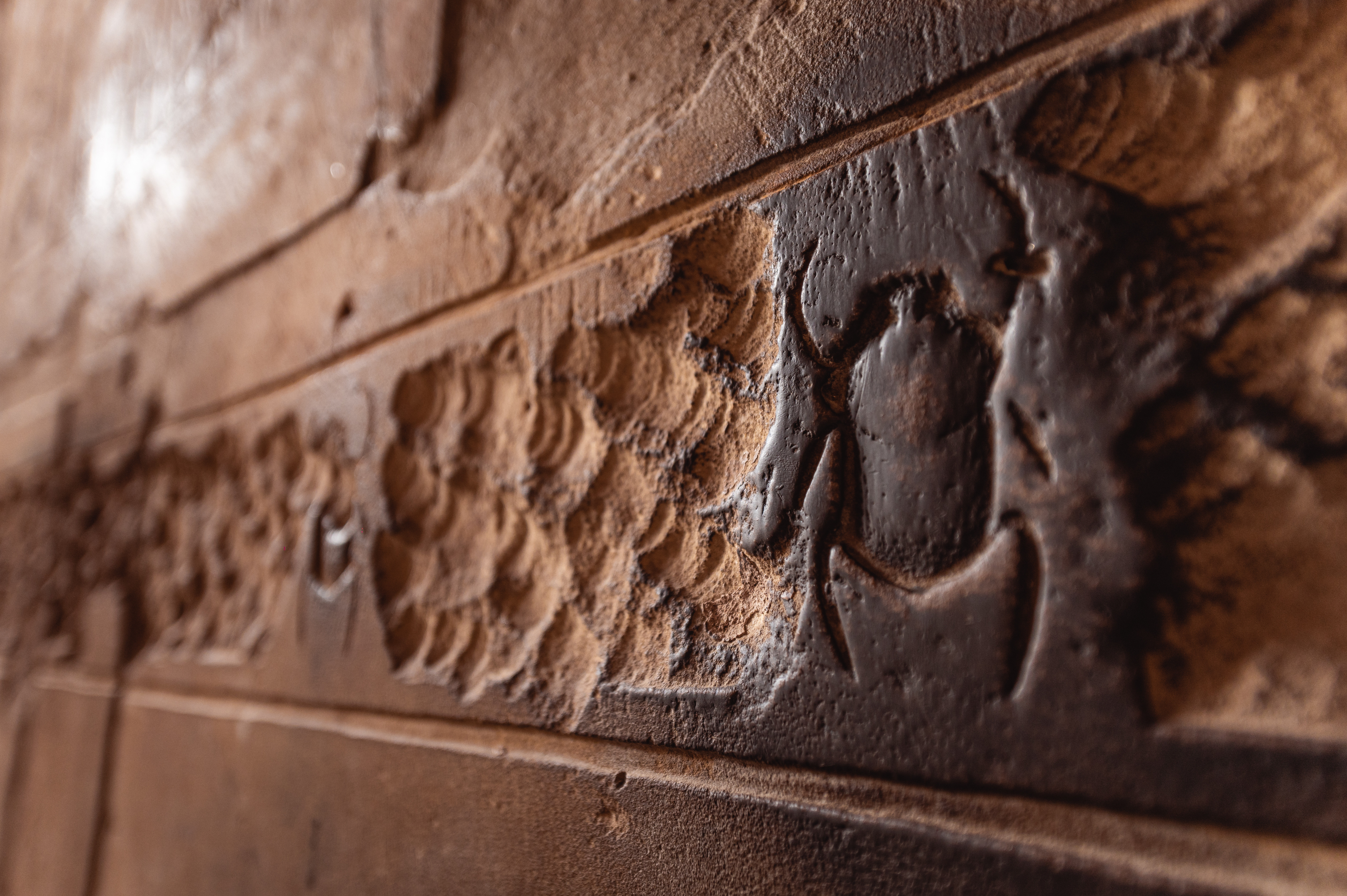 Comoara găsită pe jos de o fetiță de 3 ani. „Piatra frumoasă” are 3.800 de ani și e de o valoare inestimabilă