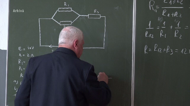 Ministerul Educației a anunțat, cu șase zile înainte de sfârșitul verii, că angajații vor primi vouchere de vacanță pe 2025