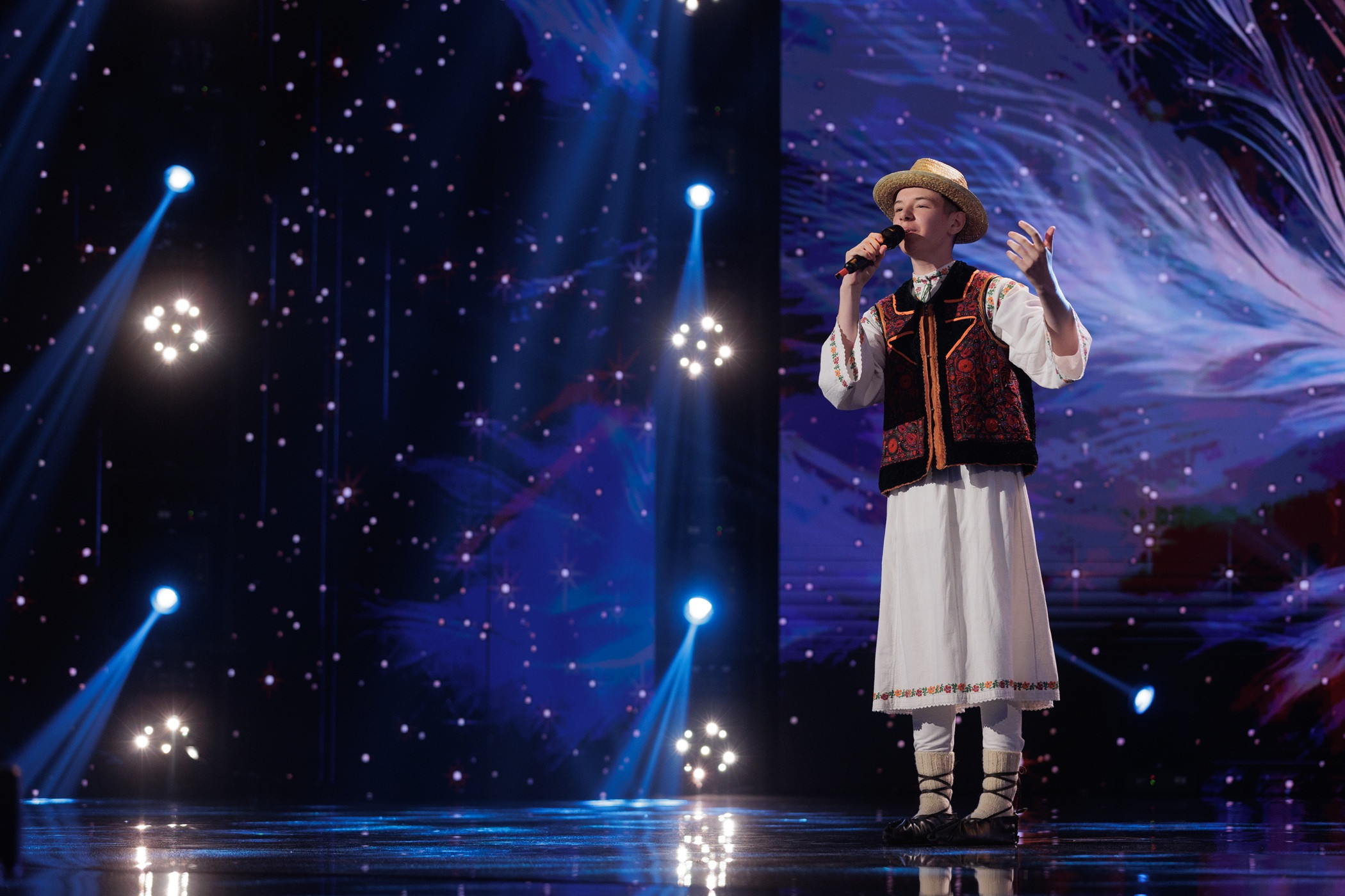 Vineri seară, milioane de români au fost cuceriți de emoție și spectacol. Românii au talent, lider absolut de audiență