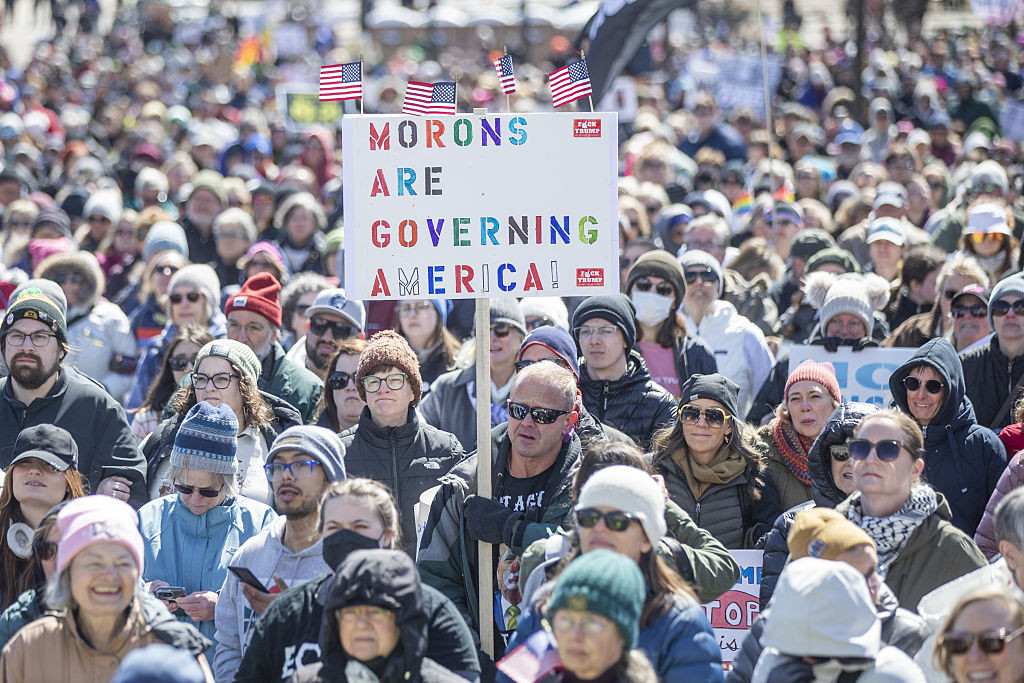 Val de proteste în SUA. Peste 1.200 de manifestații împotriva lui Trump și Elon Musk: „Oamenii încep să se trezească”
