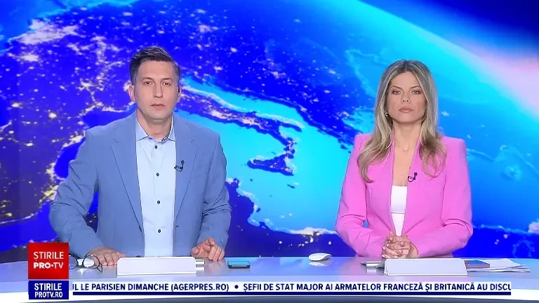 Accident grav la Sinaia. O mașină a luat foc după ce s-a izbit de un autobuz cu 15 oameni. Cinci persoane au fost rănite.