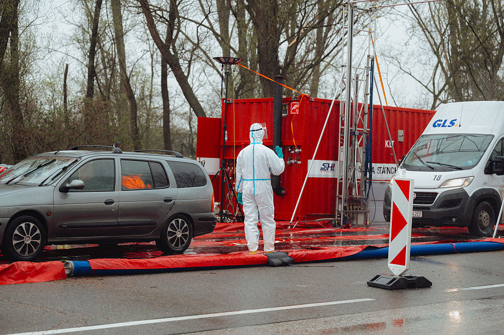 Încă un stat din UE închide granițe din cauza crizei sanitare. Restricțiile sunt valabile până în mai