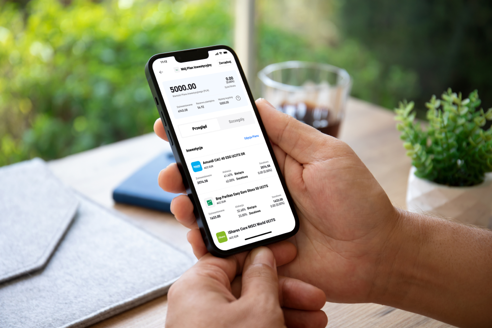 (P) Investitorii, între teamă și oportunitate după căderea burselor. La ce să fie atenți cei aflați la început de drum