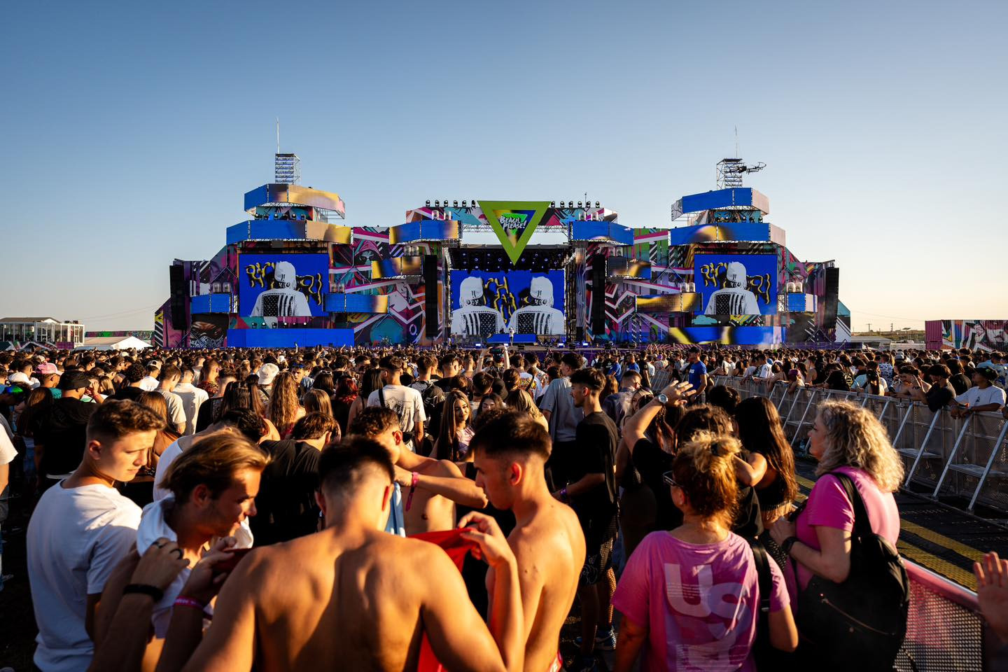 ”Beach, please!” 2025. Selly: ”Dacă aș fi părinte mi-ar fi mai frică de ceea ce se poate întâmpla în afara festivalului”