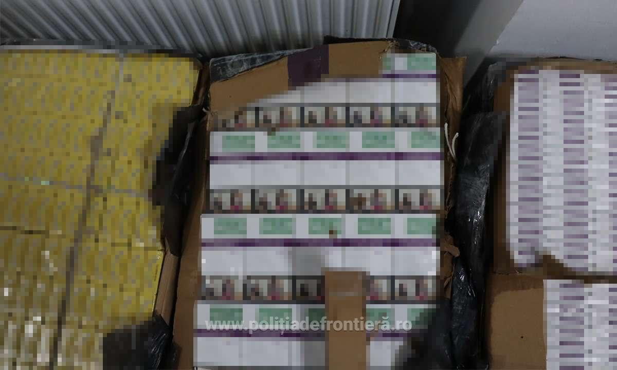 Descoperire de peste 130.000 de euro în Maramureș. Șoferul unei autoutilitare a fost reținut după un control al polițiștilor