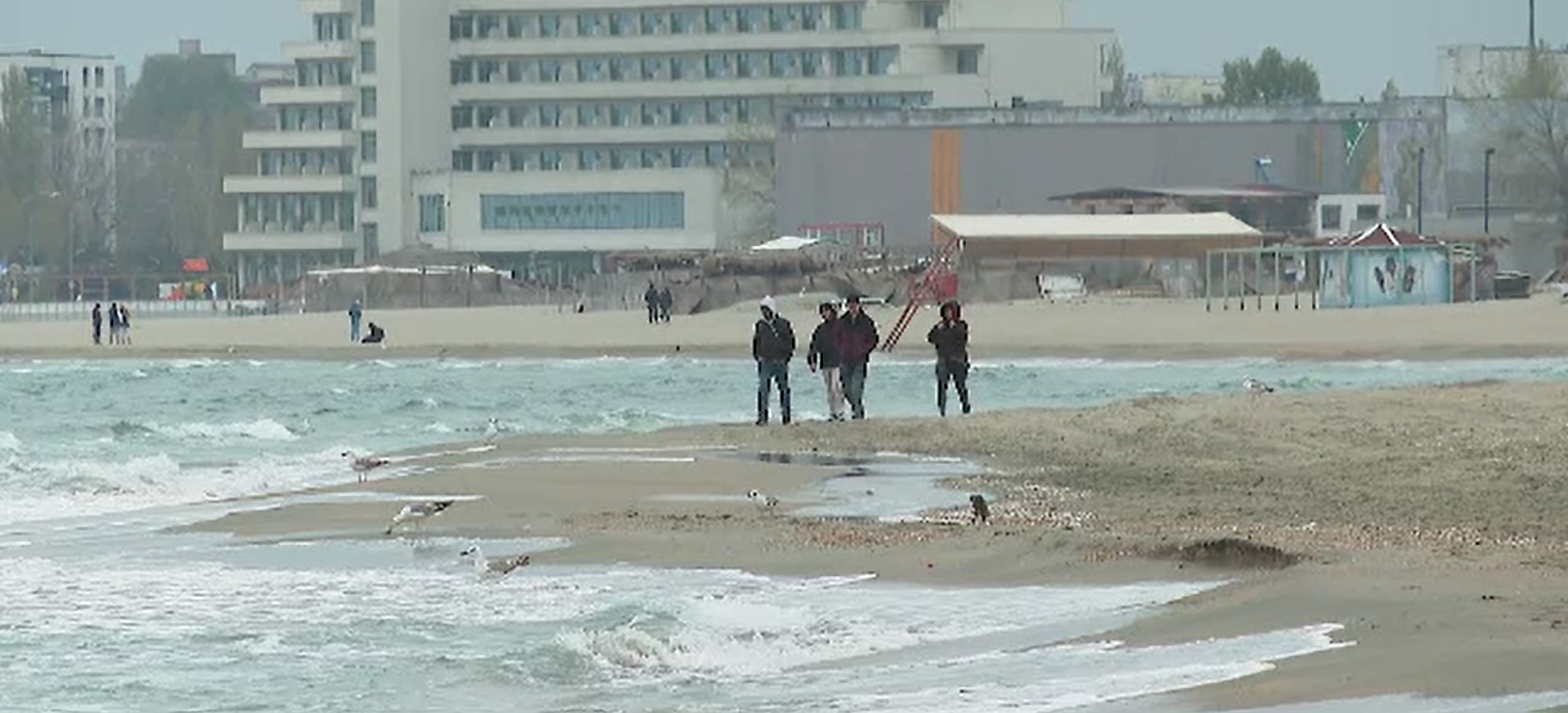 Mii de turiști au ales să petreacă Paștele pe litoral. Restaurantele au pregătit multe surprize culinare tradiționale