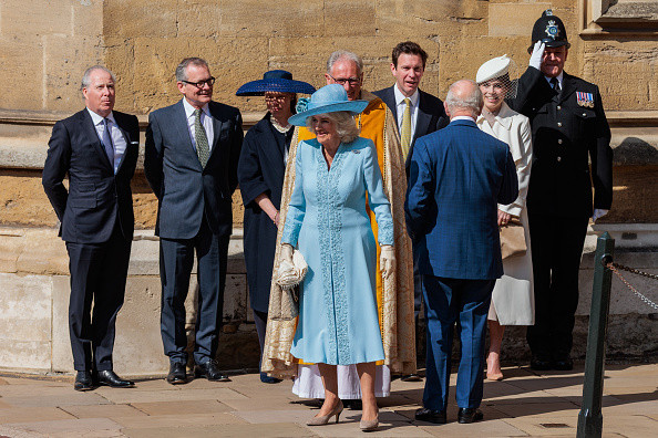 Regele Charles și Regina Camilla au participat la slujba tradițională de Paște. Cum a fost întâmpinat monarhul. GALERIE FOTO