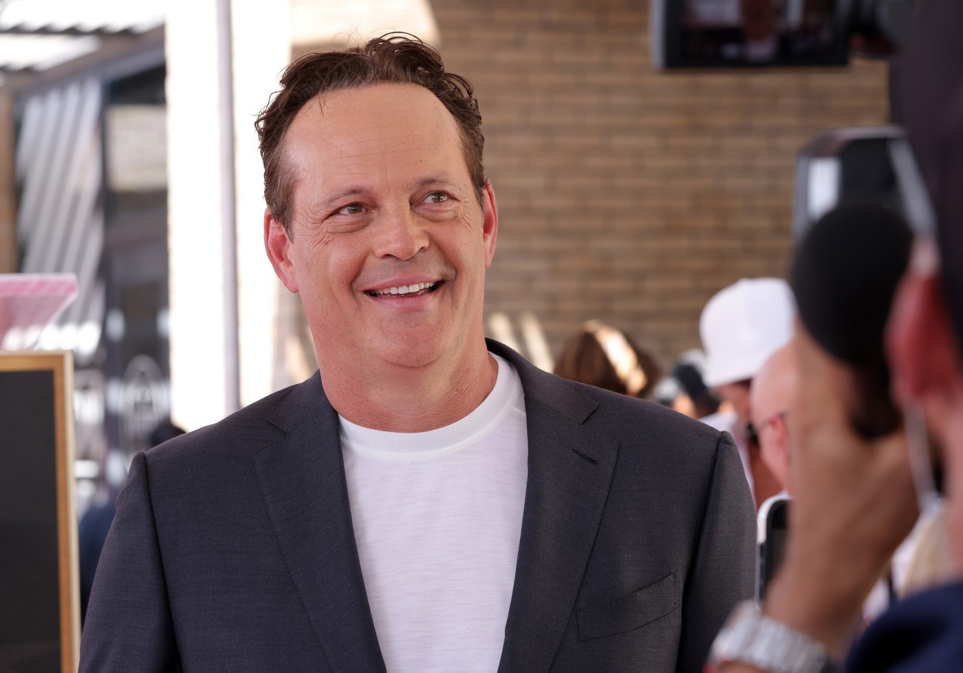 Casa Albă a publicat o fotografie cu actorul Vince Vaughn şi Donald Trump în Biroul Oval. Cum au reacționat internauții. FOTO