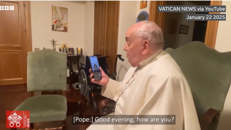 Papa Francisc a sunat biserica din Gaza