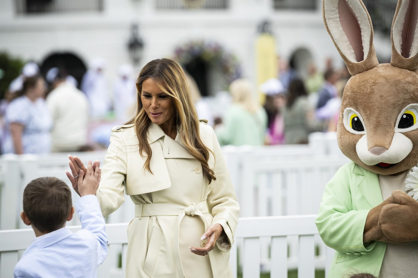 Melania Trump, apariție rară în public. Ce ţinută a purtat prima-doamnă în cadrul unui eveniment dedicat copiilor. FOTO