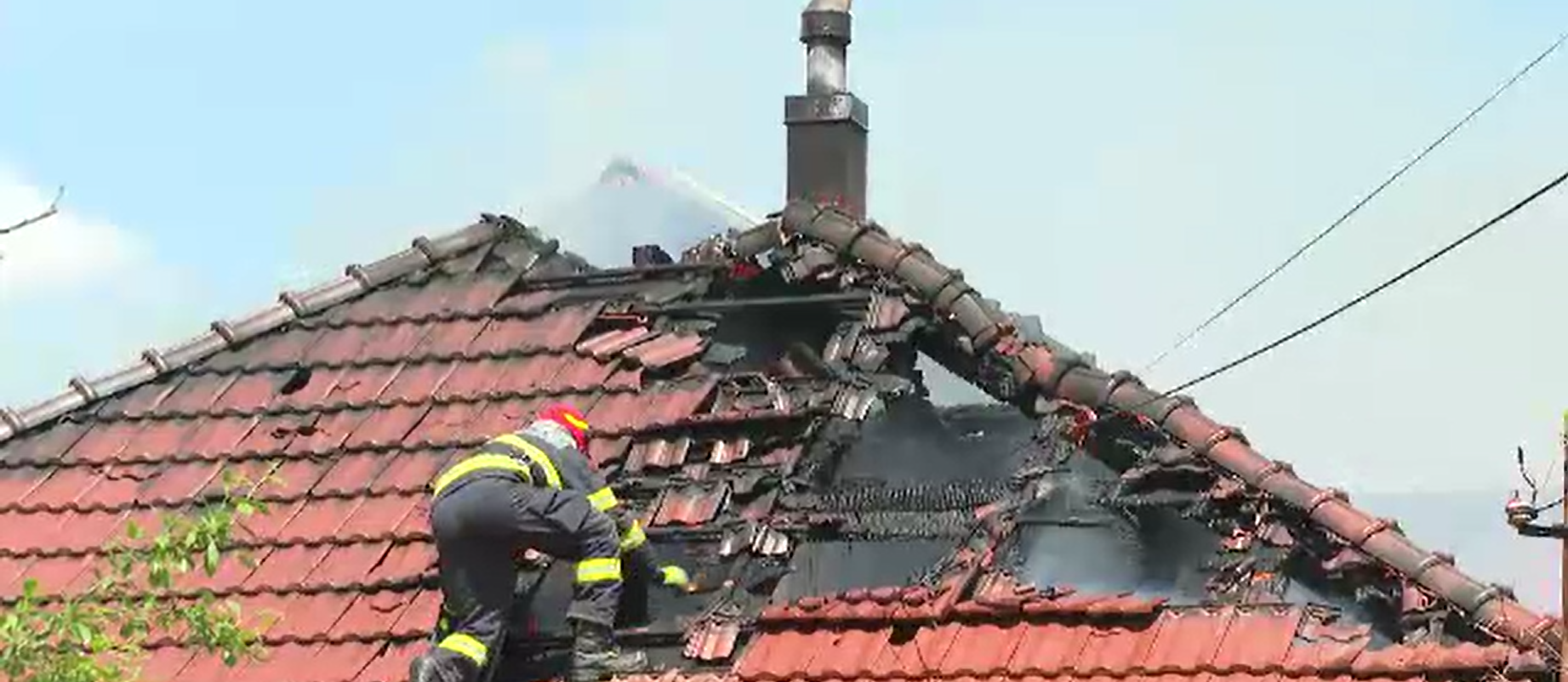 Incendiu violent la o casă din Timișoara. De la ce au pornit flăcările