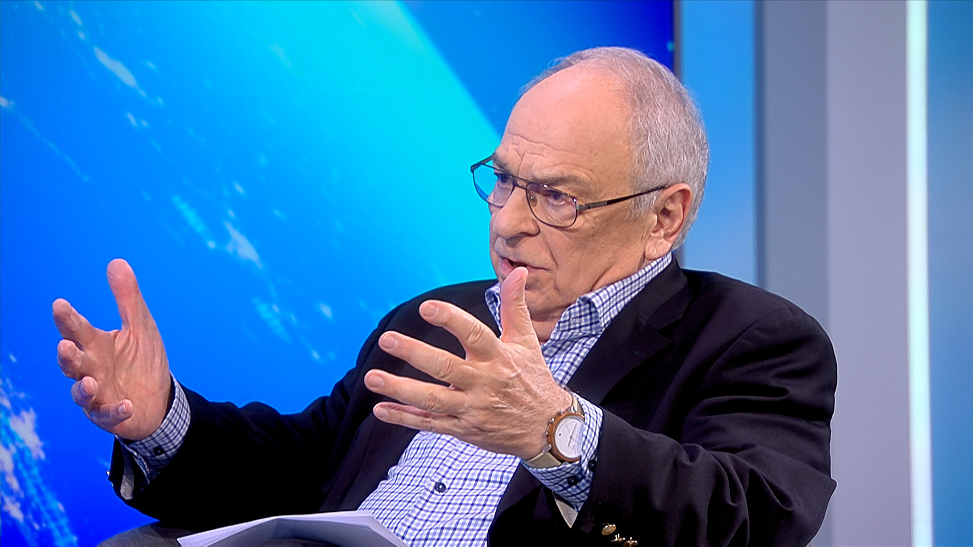 Gabriel Liiceanu le cere românilor să meargă la vot, chiar dacă “clasa politică arată mult mai rău decât poporul”