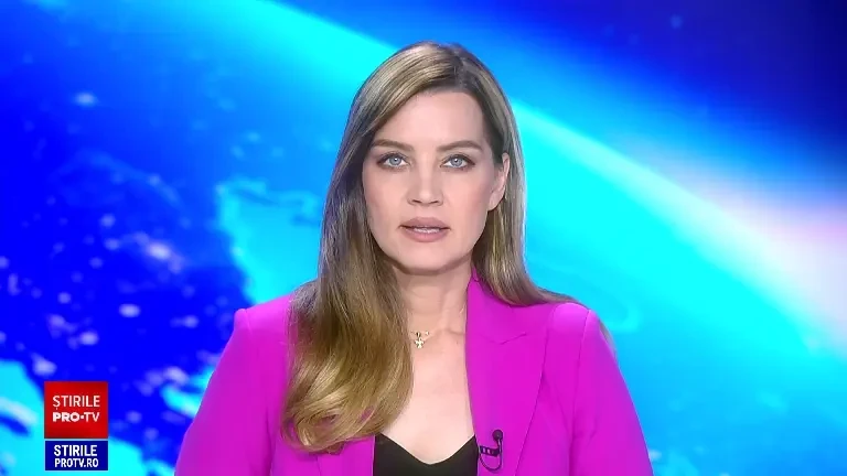 Un bărbat în scaun cu rotile a oferit o lecție de civism în Suceava. A fost filmat făcând curățenie lângă o pubelă de gunoi