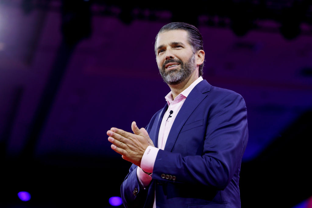 Donald Trump Jr. se oprește în Bulgaria înainte de vizita din România. Ce interese are familia liderului SUA în Balcani