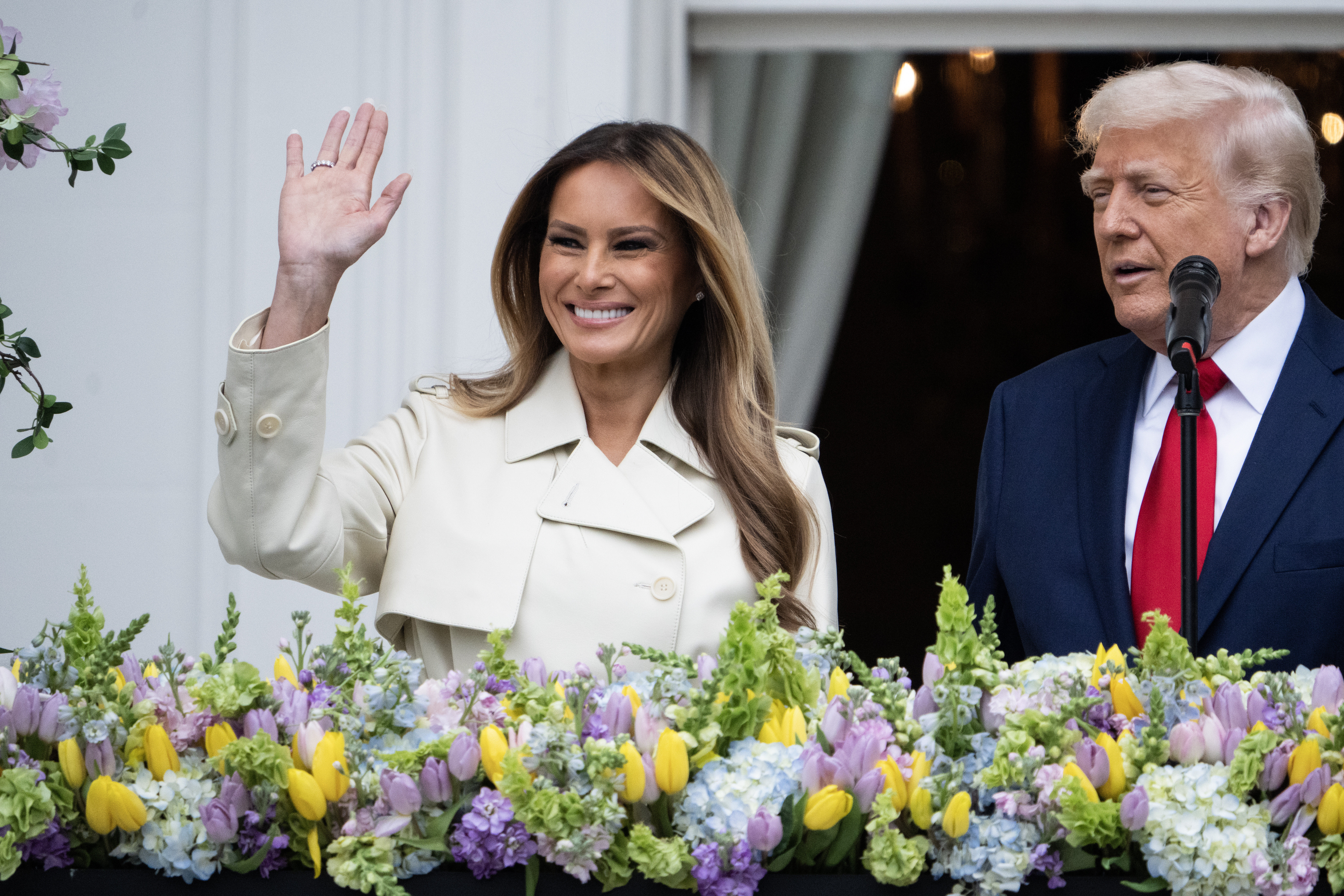 Melania Trump respinge categoric zvonurile legate de operațiile estetice. Cum se menține în formă la 55 de ani. GALERIE FOTO