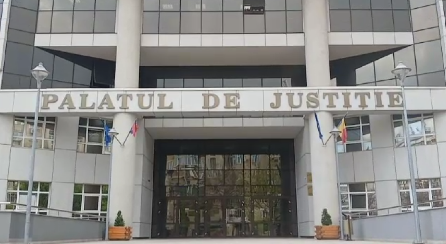 ÎCCJ pune capăt definitiv controverselor privind anularea alegerilor. CCR a criticat dur atât sentința, cât și judecătorul