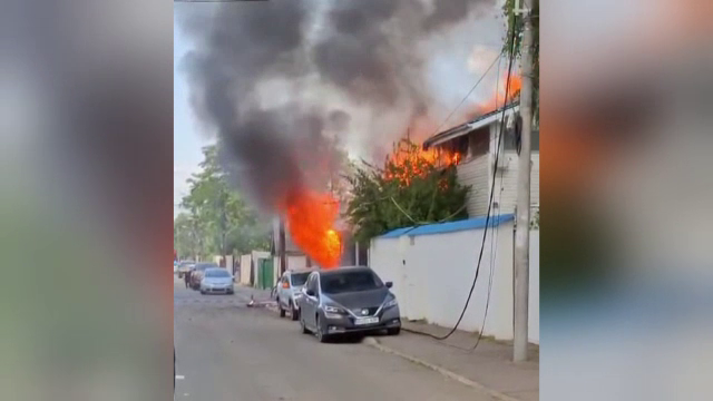 De la ce ar fi izbucnit incendiul din Sectorul 3 al Capitalei, în urma căruia o femeie a ajuns la spital