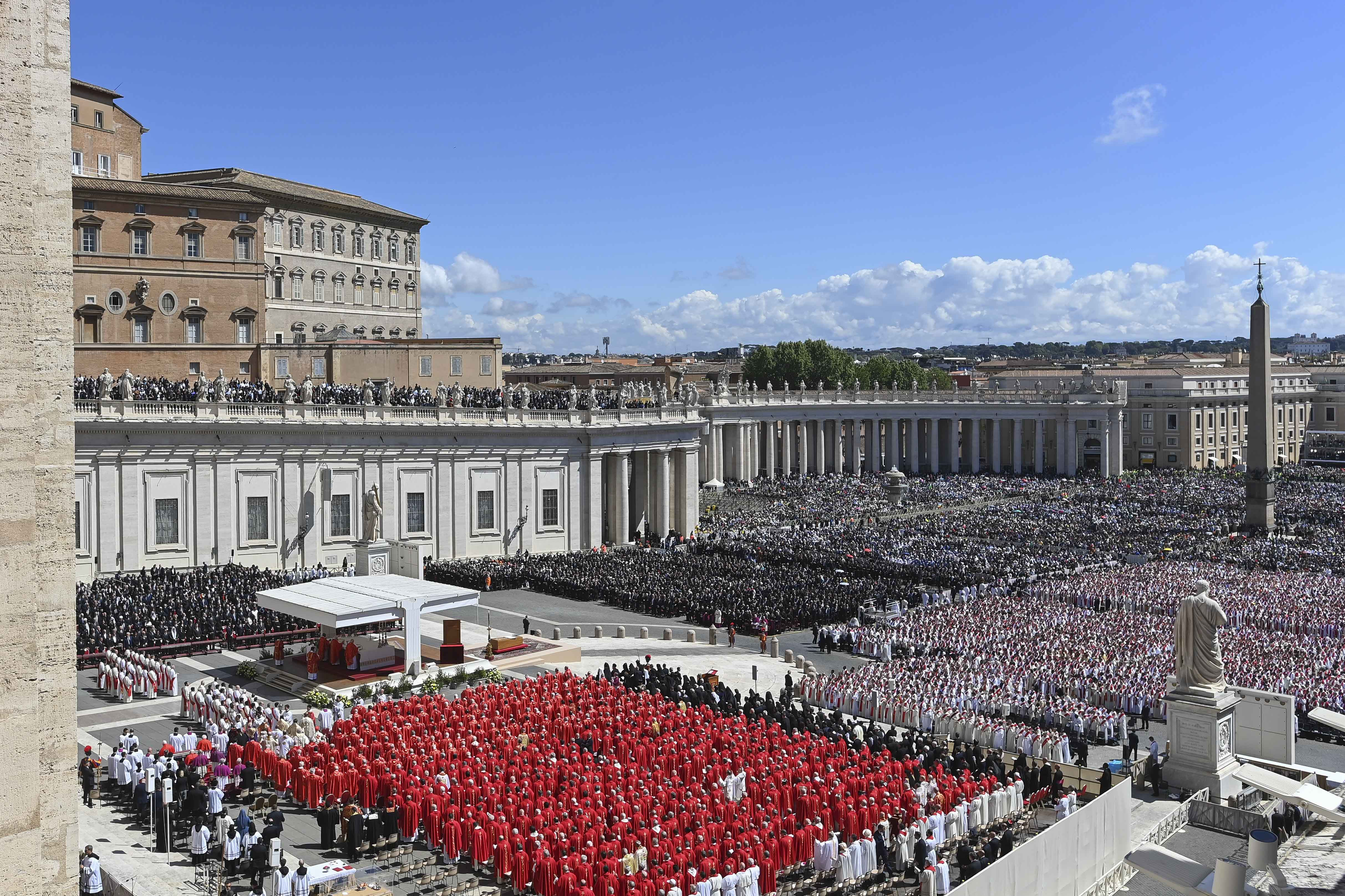 Funeraliile papei Francisc