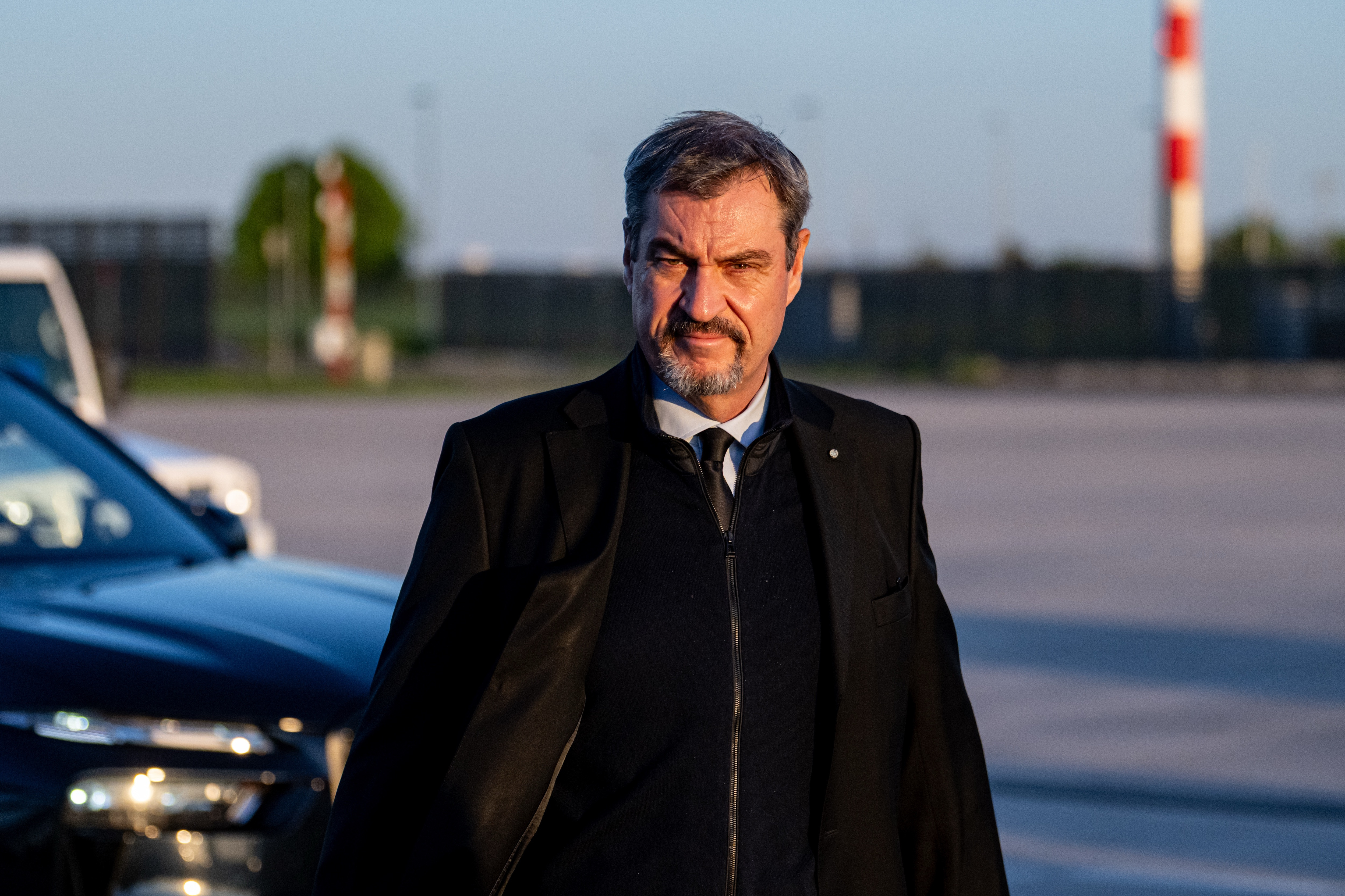 Prim-ministrul landului Bavaria, criticat pentru un selfie la înmormântarea Papei Francisc. „Nu este Oktoberfest”