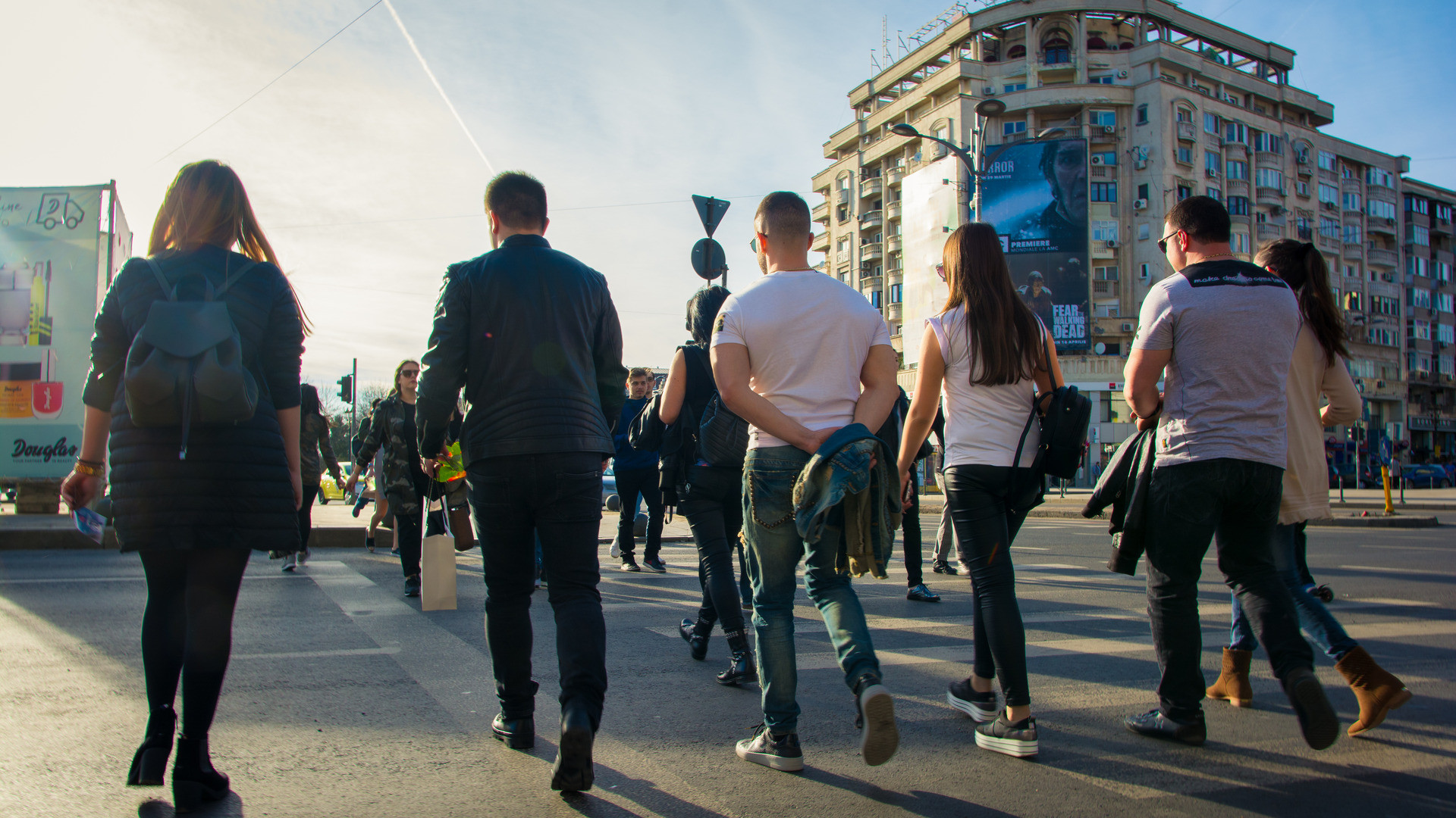 Investitorii străini ezită să-și aducă banii în România. Numărul noilor firme cu capital străin a scăzut la început de 2025