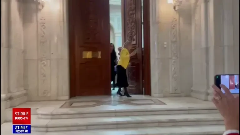 Surpriză mare în Parlament. Opoziția a învins majoritatea PSD-PNL-UDMR la moţiunea simplă împotriva ministrului Muncii