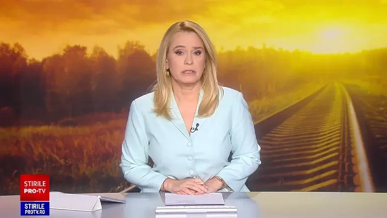 O femeie a murit după ce a fost ținută cu forța de o rudă pe calea ferată până a fost lovită de tren