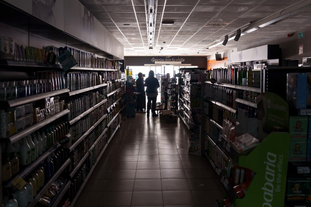 Cinci lucruri de care ai nevoie pentru a trece peste o pană de curent