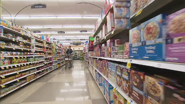 Cum arată viața în SUA după 100 de zile de mandat ale lui Trump. Americanii fac credit pentru a cumpăra alimente