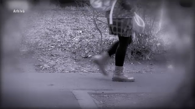 Femeia din Argeș care și-ar fi înfometat și ținut copii în mizerie, reclamată chiar de propria soră. Ce au decis judecătorii