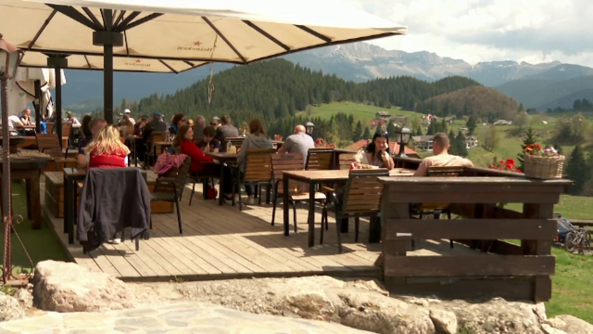 Marea surpriză de 1 Mai. Turiștii de pe Valea Prahovei nu au avut blocaje în trafic, nici claxoane și nici nervi