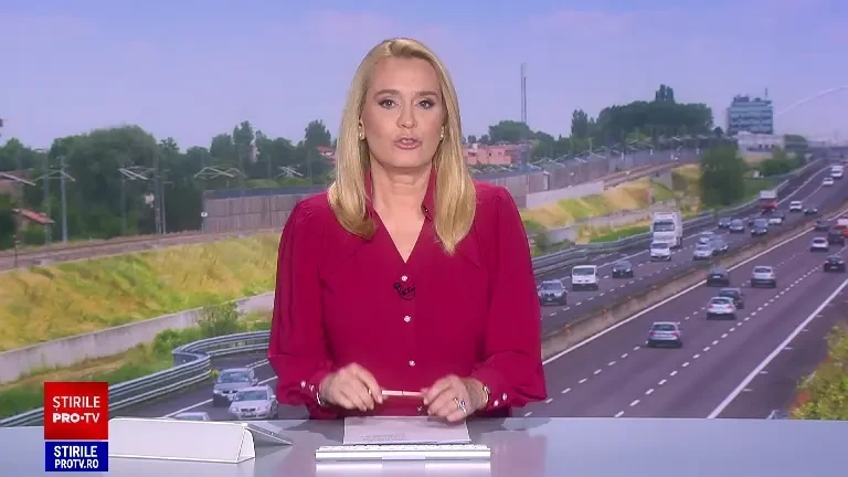 Românii au dat startul vacanței de 1 Mai cu trenuri arhipline și cozi pe autostradă. Aglomerație și nervi în drum spre mare