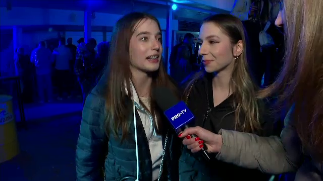 Vama Veche, locul preferat de tineri în vacanța de 1 Mai. Petrecerile continuă cu muzică live și o atmosferă boemă