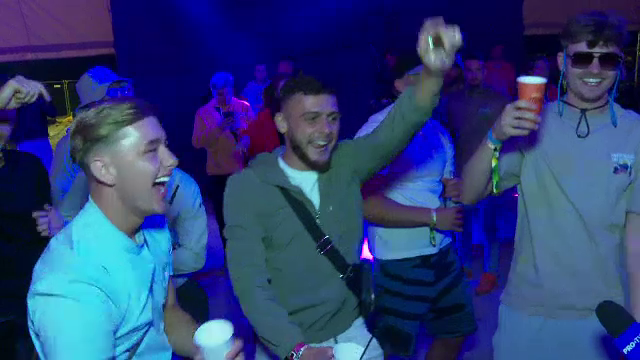 Cluburile din Mamaia au fost pline ochi. Ce spun străinii care au petrecut până târziu în noapte