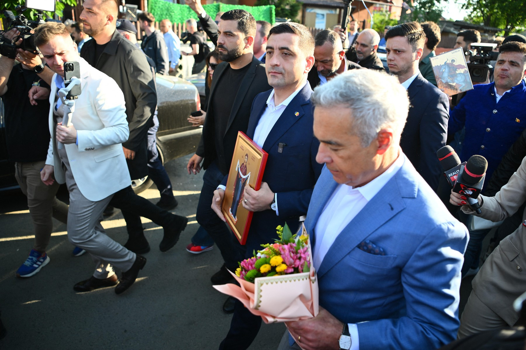 "George Simion, doar o marionetă în mâinile lui Călin Georgescu", avertizează un expert în diplomație de la Oxford