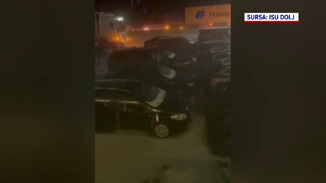 „Grindina cât oul de găină” a făcut ravagii în România. „Mașina e ciuruită”