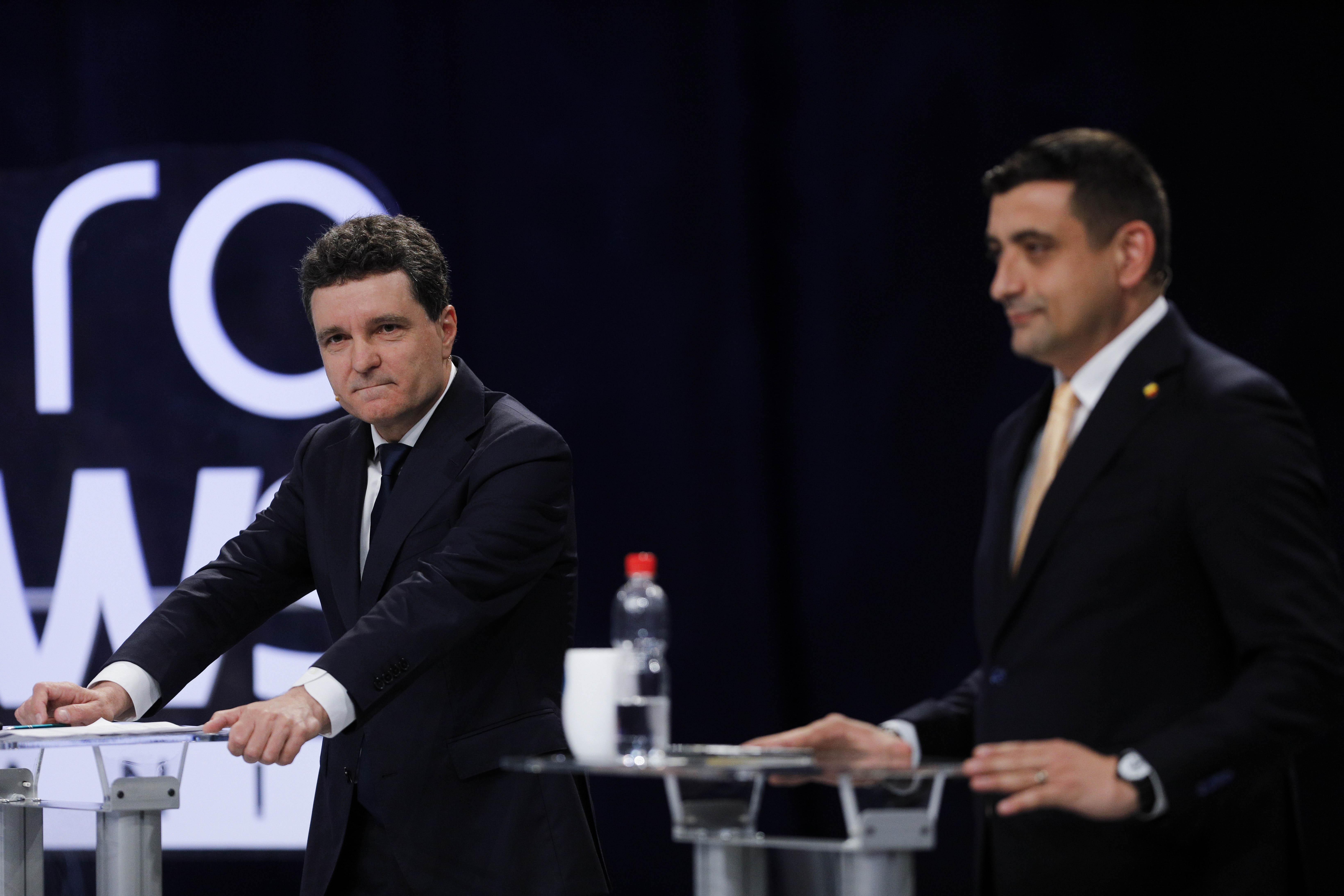 Dezbatere între Nicușor Dan și George Simion. Ce măsuri ar lua pentru întoarcerea românilor din diaspora