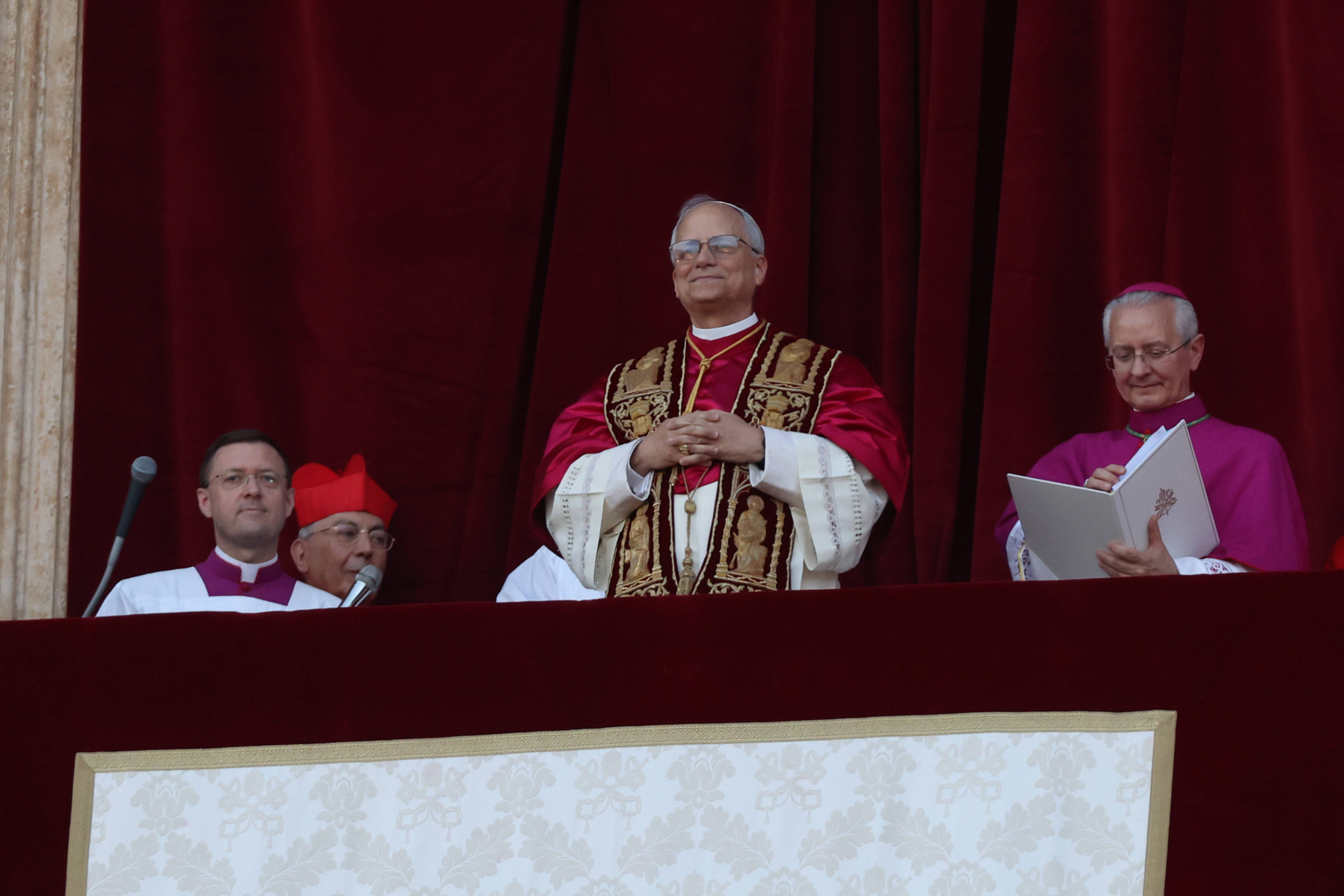 Robert Francis Prevost ar fi știut dinainte de conclav că va fi ales papă. Convorbirea bizară a lui Leon al XIV-lea