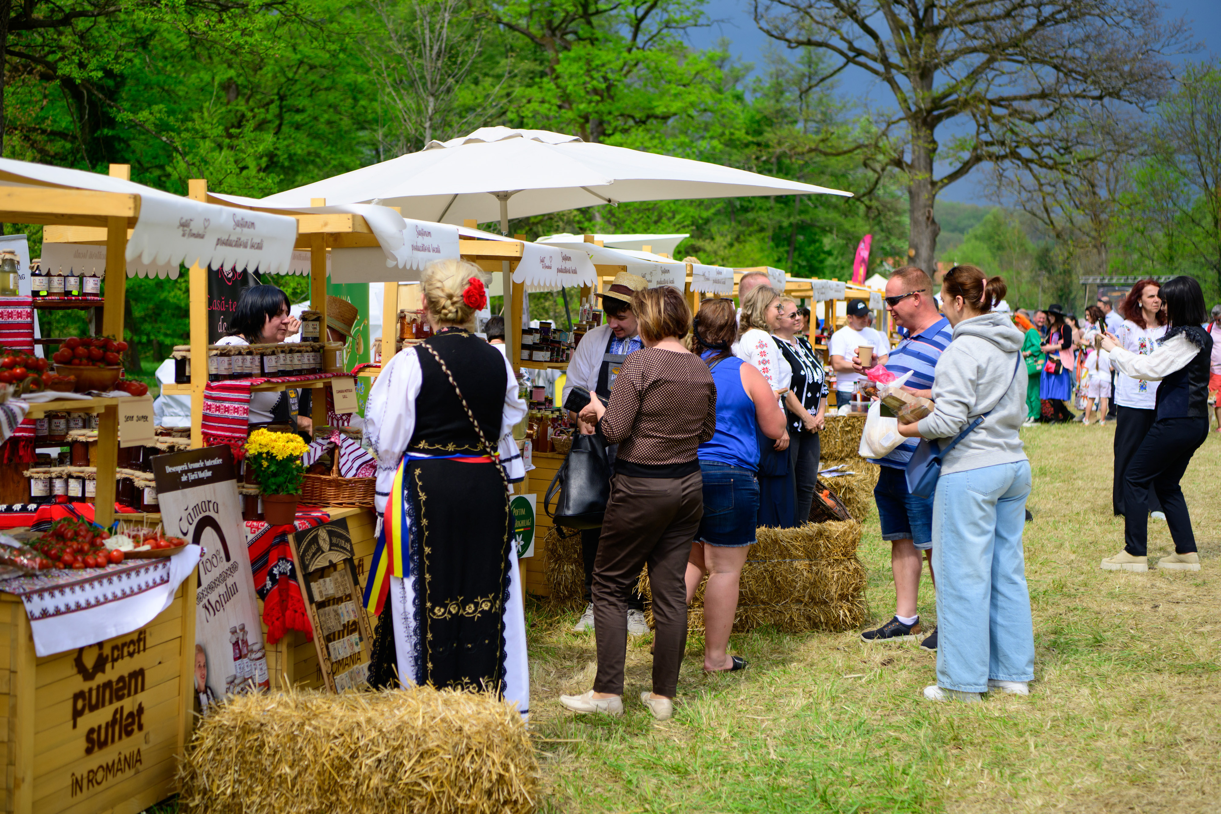 (P) Profi a organizat Suflet de Rom&acirc;nia, festivalul care conectează generațiile la lumea satului autentic