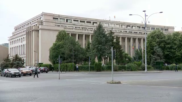 Reforma fiscală este obligatorie pentru viitorul guvern, indiferent de cine va fi președinte. ”Suntem cu apa peste nas”