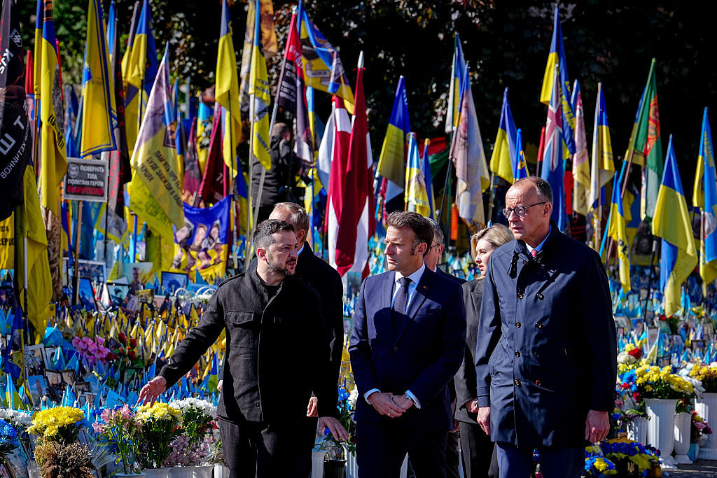 Emmanuel Macron, Friedrich Merz, Keir Starmer, Donad Tusk, Vladimir Zelenski