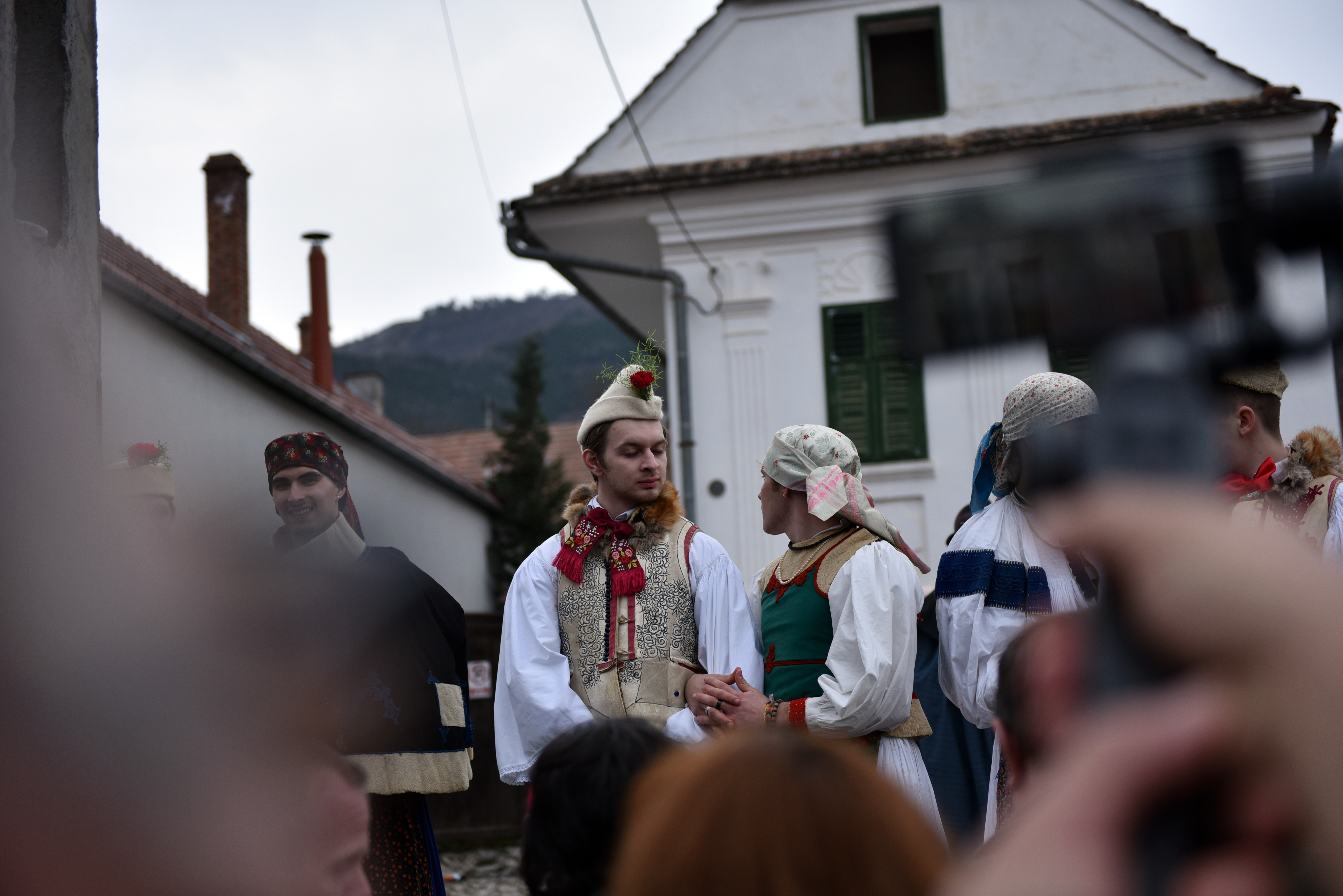 Ungurii din Transilvania se leapădă de Viktor Orban. Bisericile maghiare cer credincioșilor să voteze împotriva extremiștilor