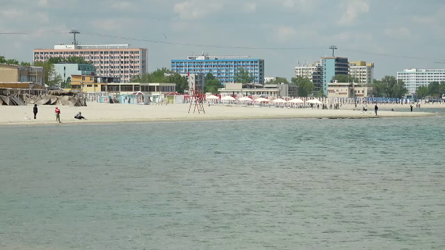 Se anunță un litoral plin pentru vacanța de Rusalii: ”Vin foarte mulți turiști”. Ce prețuri sunt