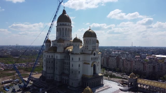 Recordul mondial stabilit de Catedrala Mântuirii Neamului. Artiștii lucrează și sâmbăta pentru a termina interiorul