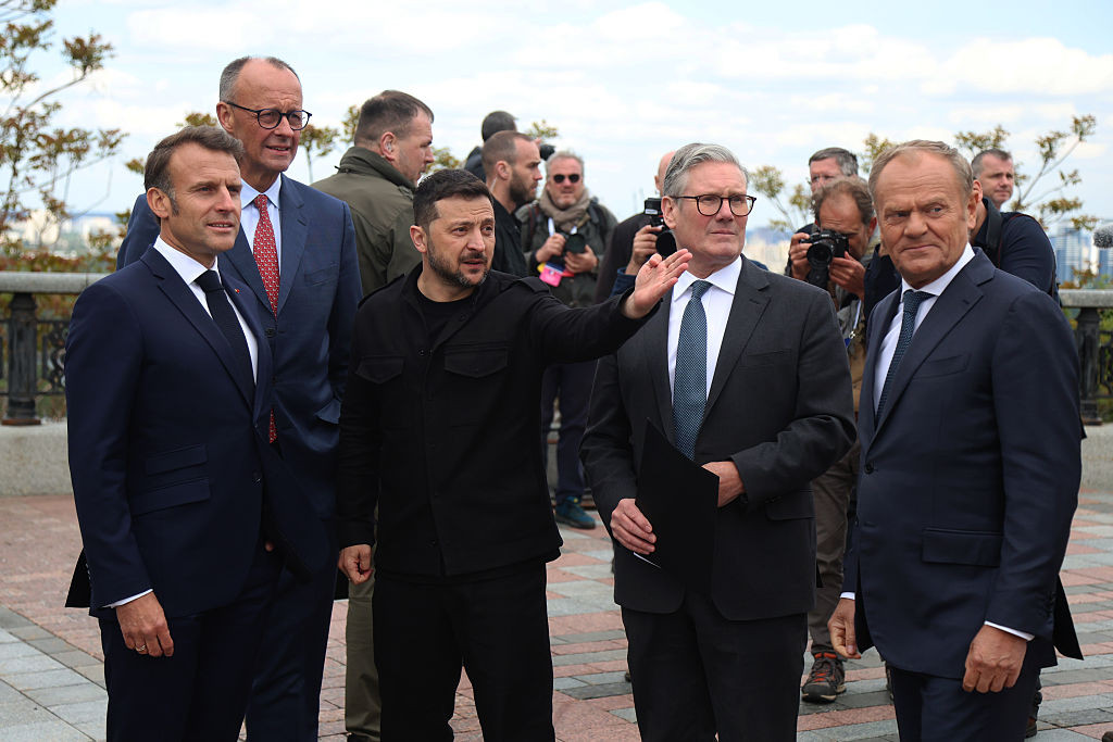 Casa Albă presează Kievul să îi accepte planul de pace. Viitorul regiunii Donbas, miza discuțiilor de la Berlin