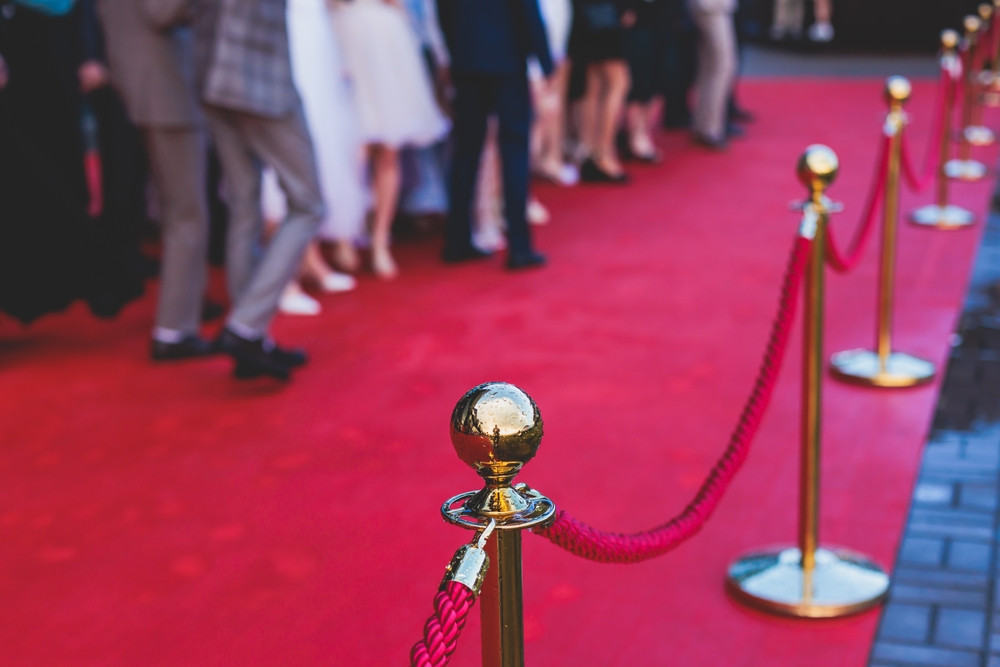 Unui actor francez i-a fost refuzat accesul pe covorul roșu de la Cannes. De ce este acuzat