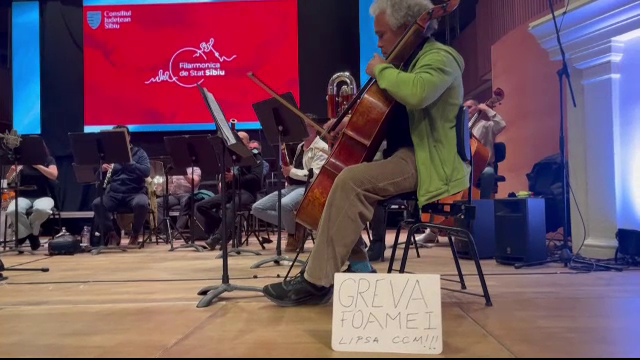 Un muzician al Filarmonicii de Stat din Sibiu, în greva foamei. Reclamă condiții grele de muncă și o serie de abuzuri
