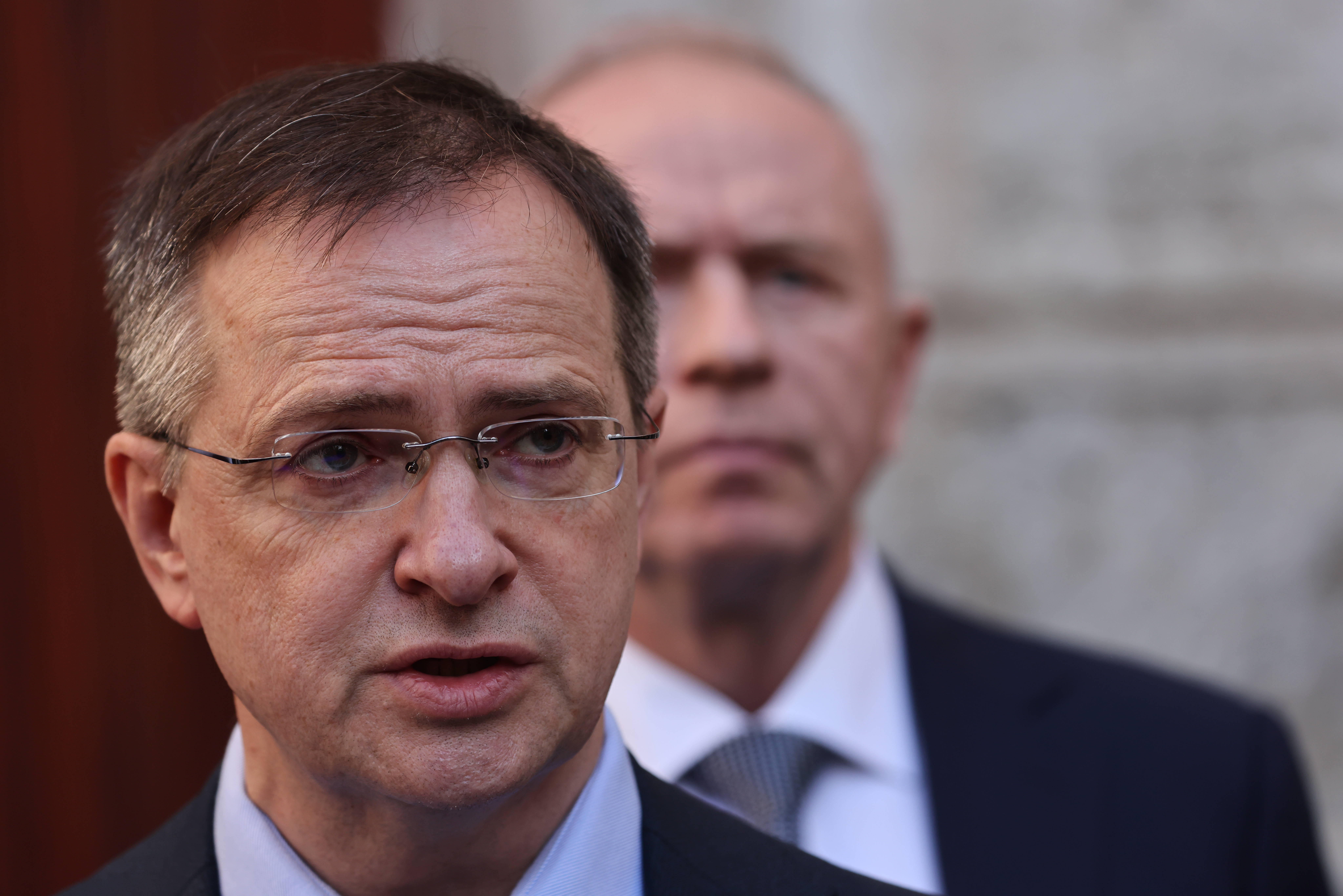 Negociatorul Moscovei susține că este amenințat: „știm unde vă sunt copiii”. Ucrainenii neagă orice implicare